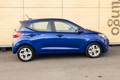 Hyundai i10 MPI SE CONNECT 12