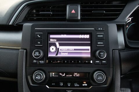 Honda Civic VTEC SE 26