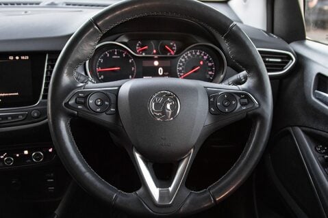 Vauxhall Crossland ULTIMATE 21