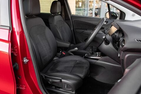 Vauxhall Crossland ULTIMATE 30