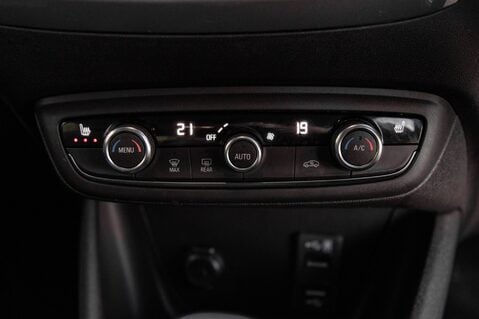 Vauxhall Crossland ULTIMATE 32