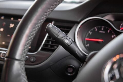 Vauxhall Crossland ULTIMATE 17