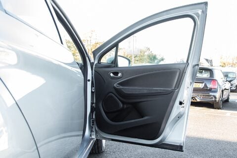 Renault Zoe ICONIC 14
