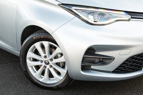 Renault Zoe ICONIC 11