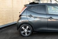 Toyota Aygo VVT-I X-CLUSIV 2 X-SHIFT 7