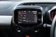 Toyota Aygo VVT-I X-CLUSIV 2 X-SHIFT 27