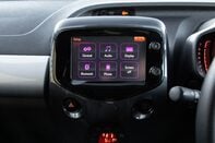 Toyota Aygo VVT-I X-CLUSIV 2 X-SHIFT 26