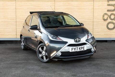 Toyota Aygo VVT-I X-CLUSIV 2 X-SHIFT 1