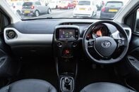 Toyota Aygo VVT-I X-CLUSIV 2 X-SHIFT 3