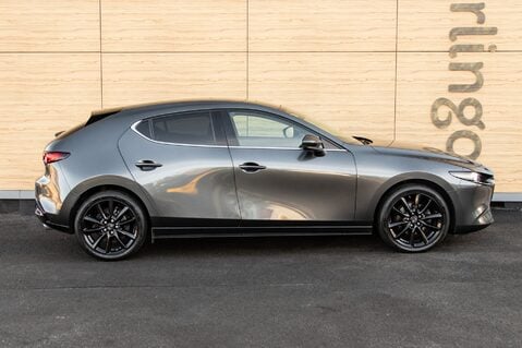 Mazda 3 GT SPORT TECH MHEV 12