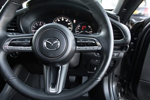 Mazda 3 GT SPORT TECH MHEV 21