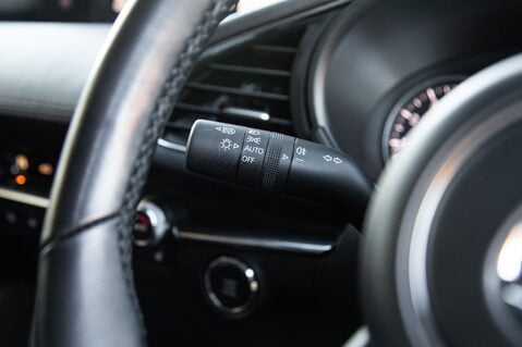 Mazda 3 GT SPORT TECH MHEV 18