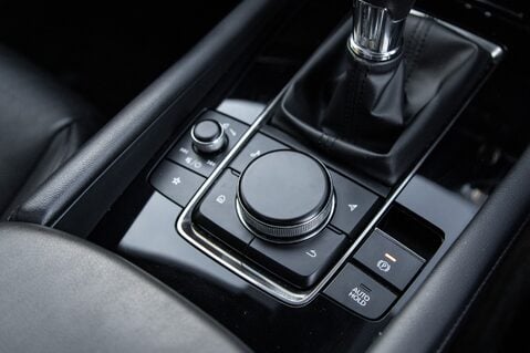 Mazda 3 GT SPORT TECH MHEV 33