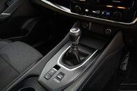 Nissan Qashqai DIG-T N-CONNECTA MHEV 34