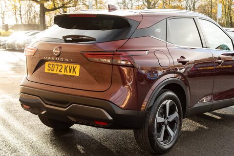 Nissan Qashqai DIG-T N-CONNECTA MHEV 8