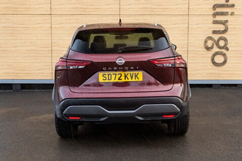 Nissan Qashqai DIG-T N-CONNECTA MHEV 6