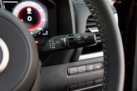 Nissan Qashqai DIG-T N-CONNECTA MHEV 18