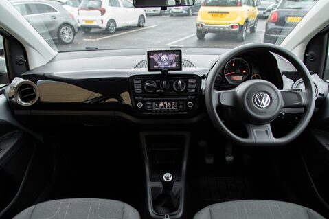 Volkswagen Up MOVE UP 3