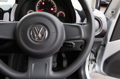 Volkswagen Up MOVE UP 20
