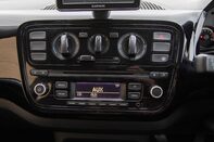 Volkswagen Up MOVE UP 23