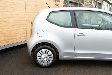 Volkswagen Up MOVE UP 7