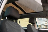 Volkswagen Tiguan SE NAV TDI BMT 4MOTION DSG 31