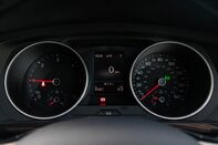 Volkswagen Tiguan SE NAV TDI BMT 4MOTION DSG 15
