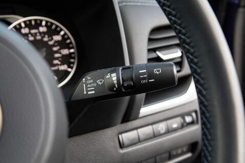 Nissan Qashqai DIG-T ACENTA PREMIUM MHEV 18