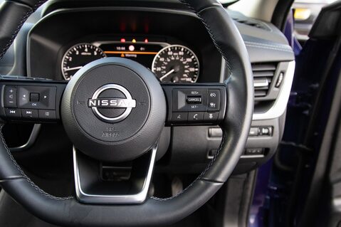 Nissan Qashqai DIG-T ACENTA PREMIUM MHEV 20