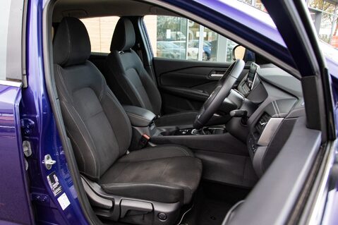 Nissan Qashqai DIG-T ACENTA PREMIUM MHEV 29