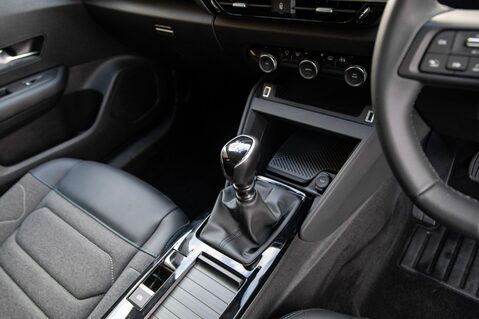 Citroen C4 PURETECH SENSE PLUS S/S 32