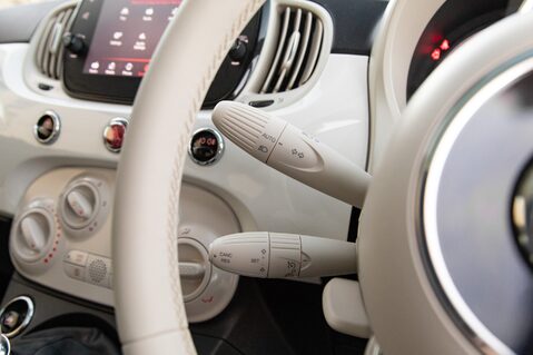 Fiat 500 DOLCEVITA MHEV 17