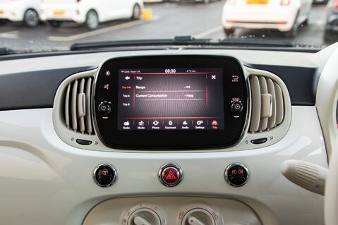 Fiat 500 DOLCEVITA MHEV 28