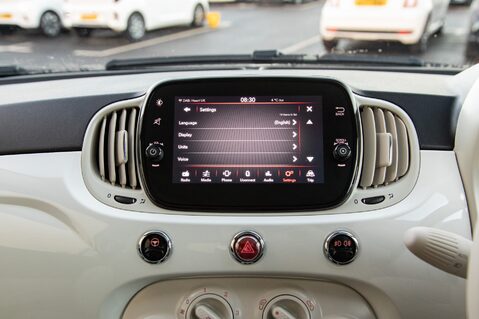 Fiat 500 DOLCEVITA MHEV 27