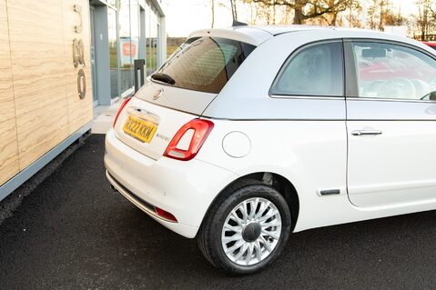 Fiat 500 DOLCEVITA MHEV 8