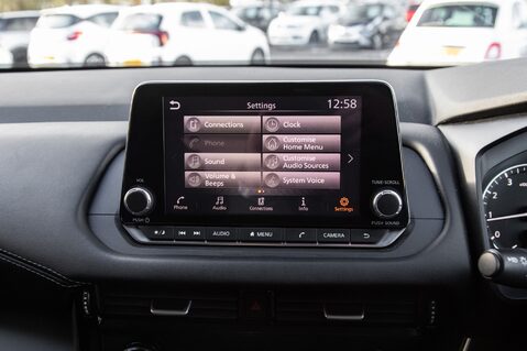 Nissan Qashqai DIG-T ACENTA PREMIUM MHEV 25