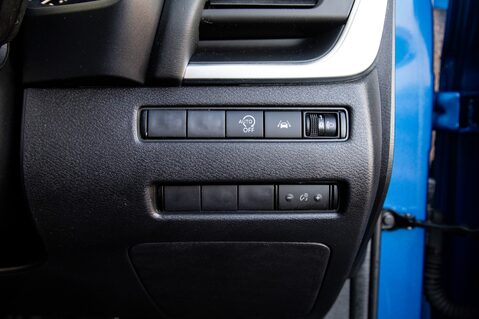 Nissan Qashqai DIG-T ACENTA PREMIUM MHEV 16