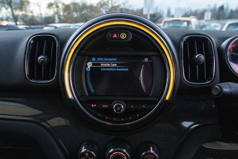 Mini Countryman COOPER D 30