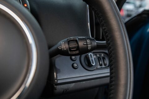 Mini Countryman COOPER D 18