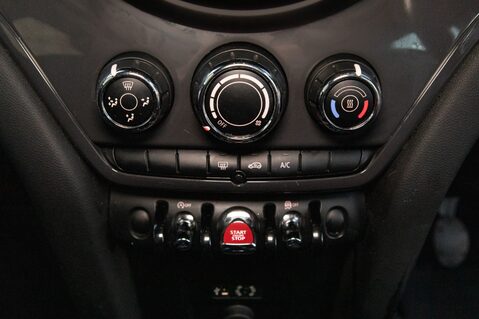 Mini Countryman COOPER D 33