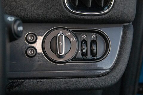 Mini Countryman COOPER D 16