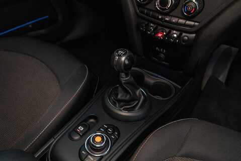 Mini Countryman COOPER D 32