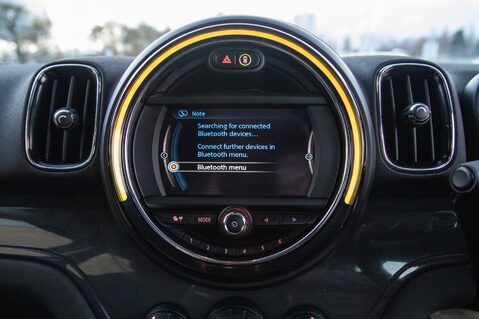 Mini Countryman COOPER D 26