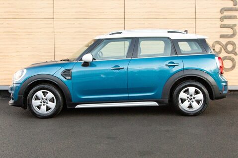 Mini Countryman COOPER D 13