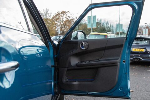 Mini Countryman COOPER D 14