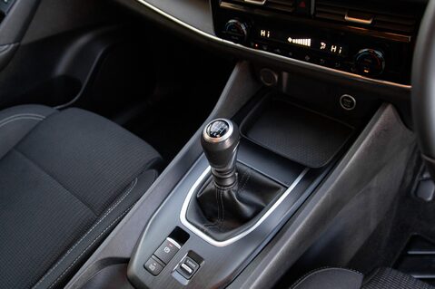 Nissan Qashqai DIG-T ACENTA PREMIUM MHEV 30