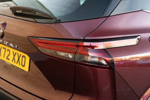 Nissan Qashqai DIG-T ACENTA PREMIUM MHEV 9