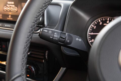 Nissan Qashqai DIG-T ACENTA PREMIUM MHEV 17