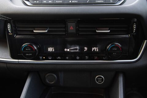 Nissan Qashqai DIG-T ACENTA PREMIUM MHEV 31