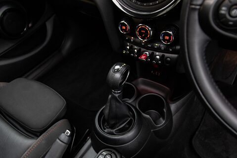 Mini Hatch COOPER SEVEN 34